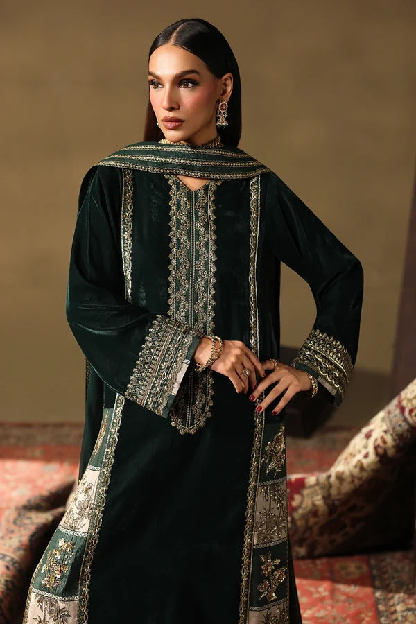 Bottle Green: Velvet Kurta Set with Gold Bordered Chiffon Dupatta - Ready To Wear