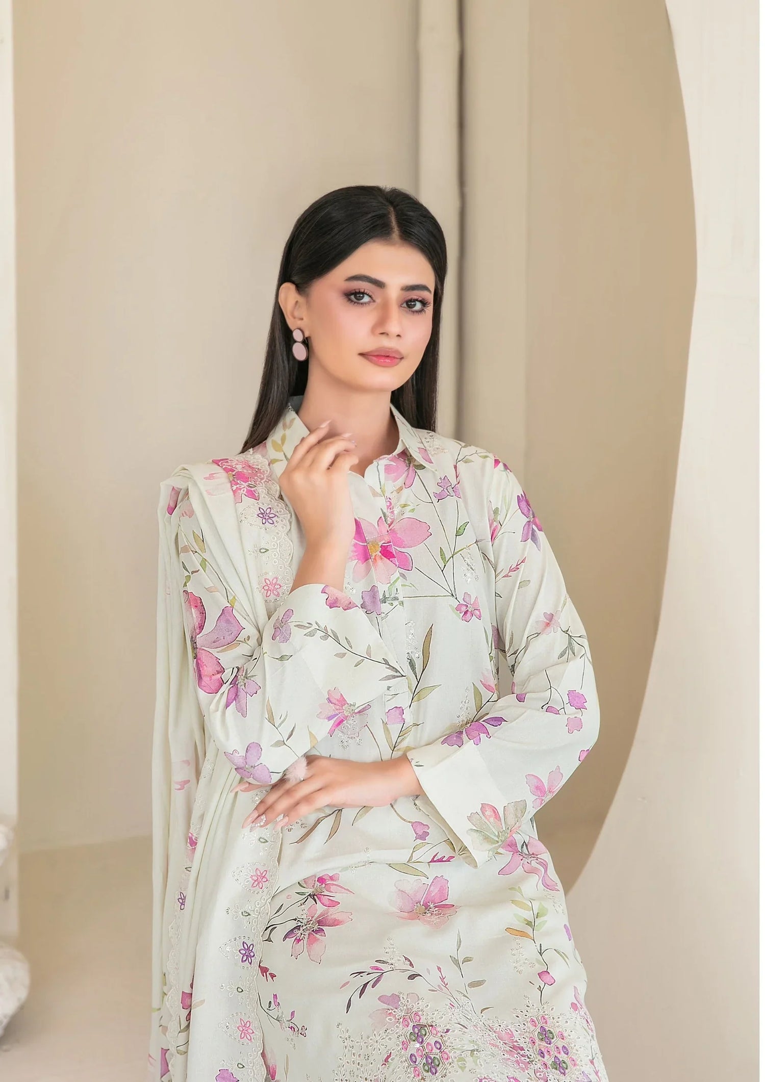 03-Piece Printed Lawn Suit | Ready To Wear