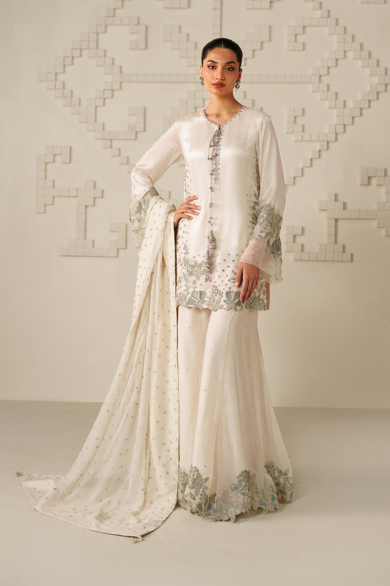Iznik Ramen Silk  Luxury  Embroidered Ciffion 03 Piece Suit- Ready To Wear