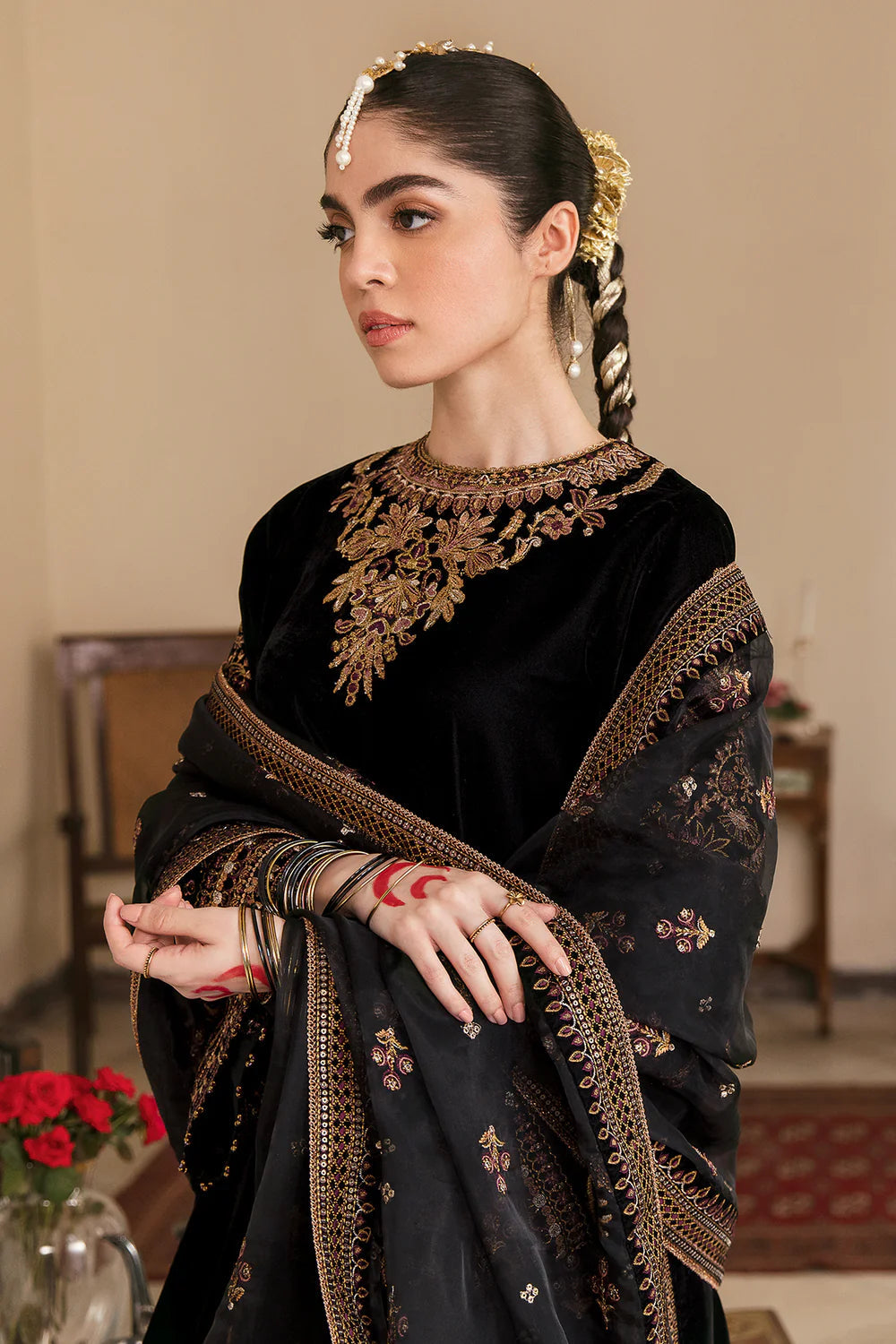 Jazmin Baroque Micro Velvet Heavy Embroidered  03 Piece Suit- Ready To Wear