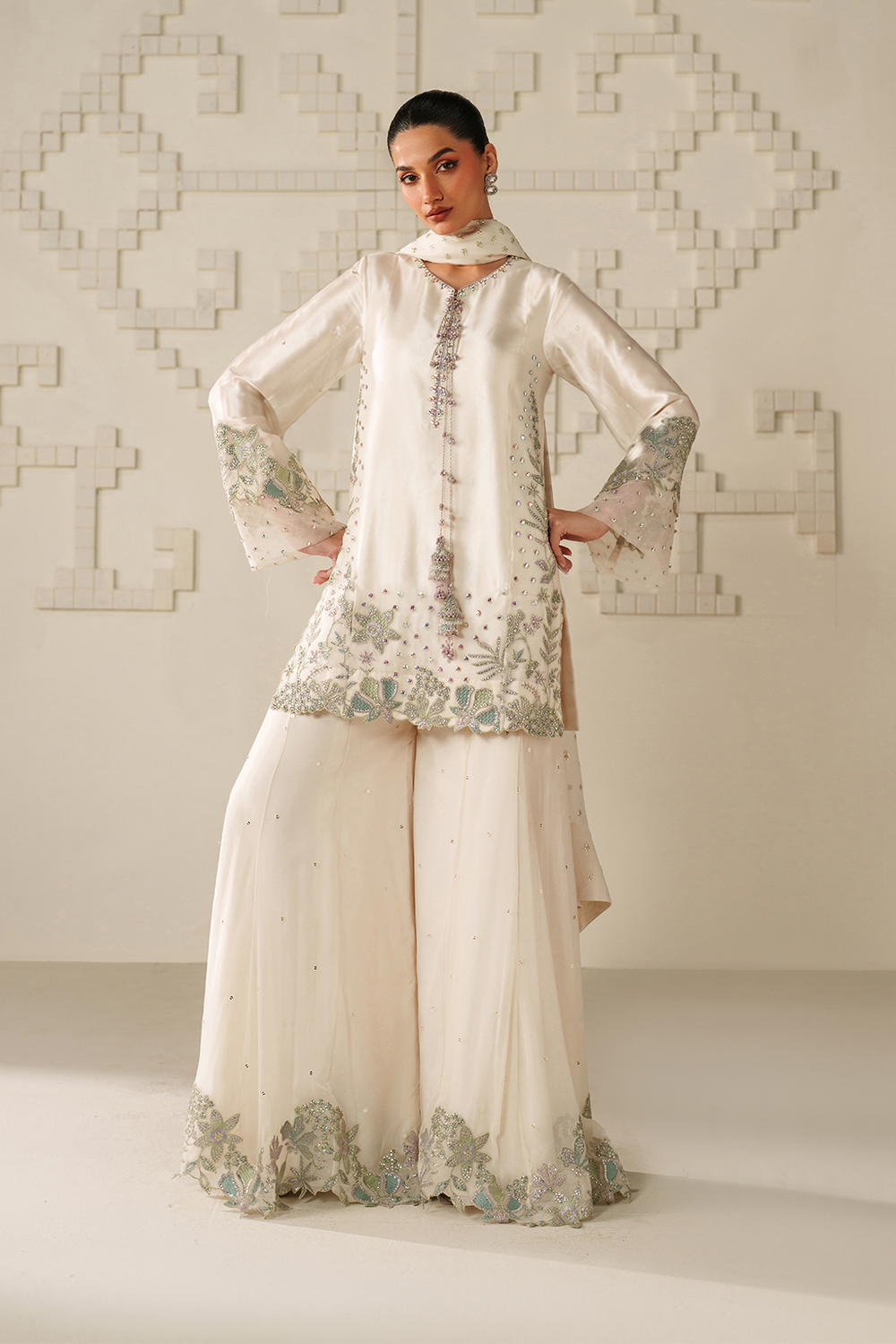 Iznik Ramen Silk  Luxury  Embroidered Ciffion 03 Piece Suit- Ready To Wear
