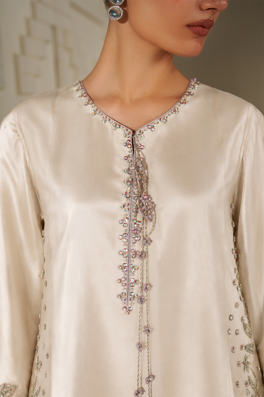 Iznik Ramen Silk  Luxury  Embroidered Ciffion 03 Piece Suit- Ready To Wear