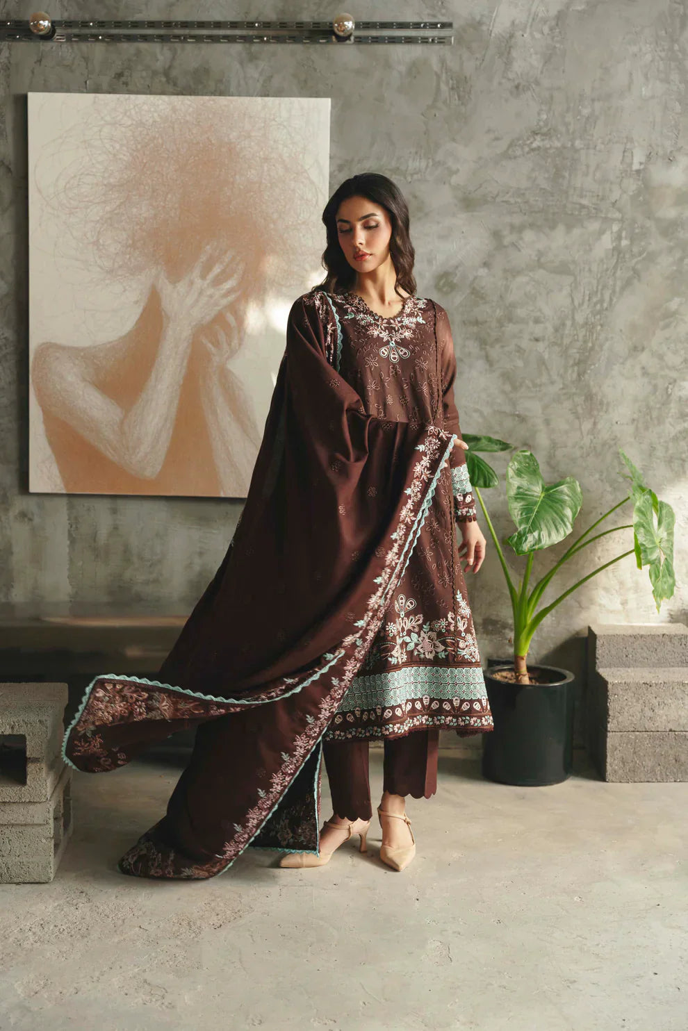 03-Lawn Suit With Thready Embroidery | Ready To Wear