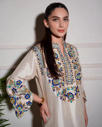 Alizeh Saad  Row Silk Hand Embellished 03 Piece Suit- Ready To Wear