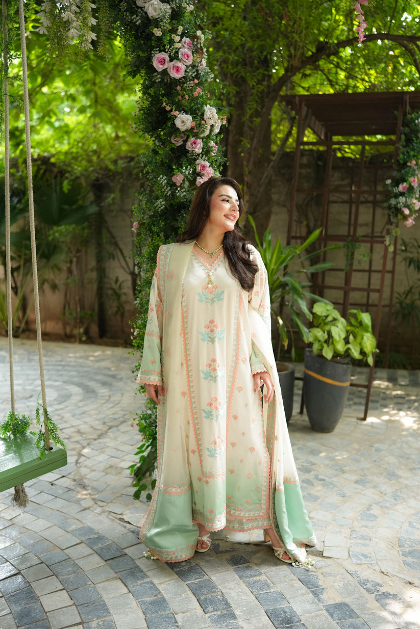Aneelas Shamoz Silk Embroidered Organza Duppata 03 Piece Suit- Ready To Wear