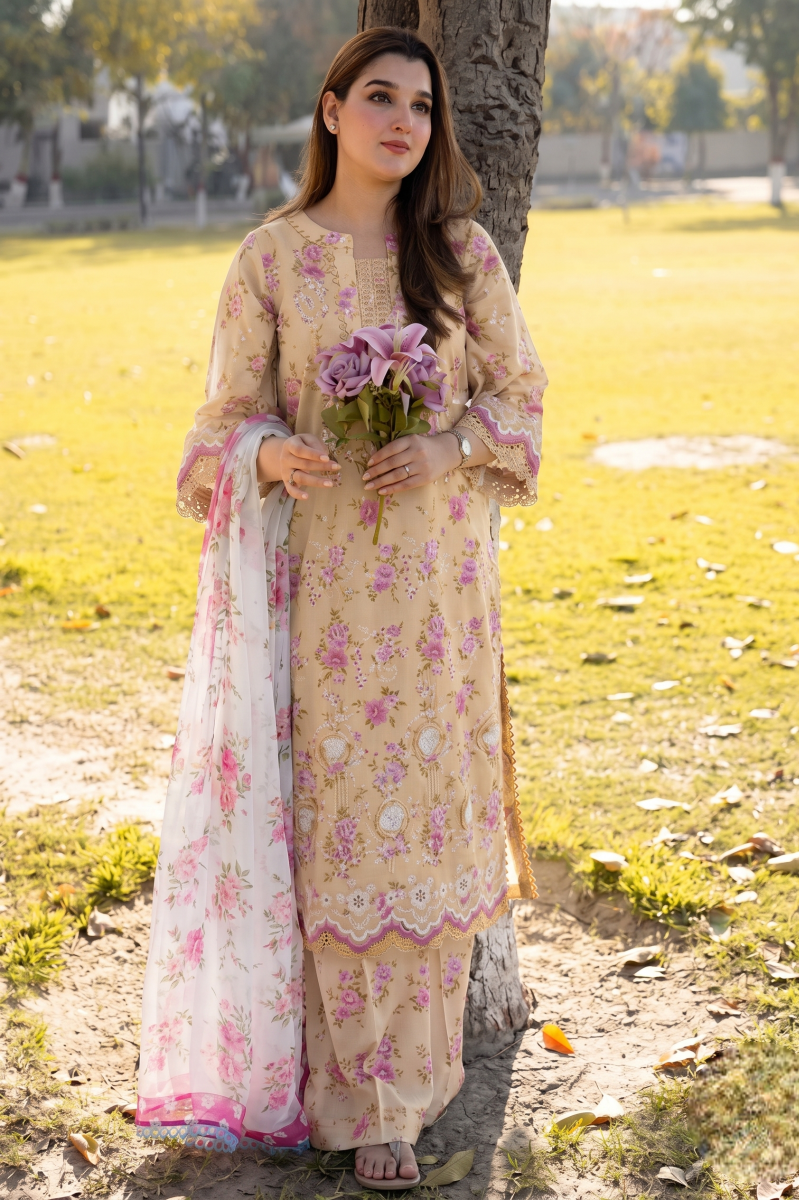 03-Piece Printed Lawn Suit | Ready To Wear