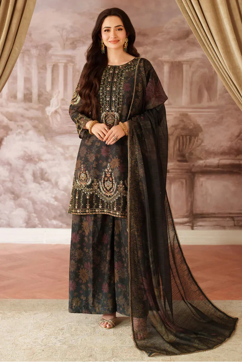 03-Piece Printed Lawn Suit With Heavy Embroidery - Ready To Wear