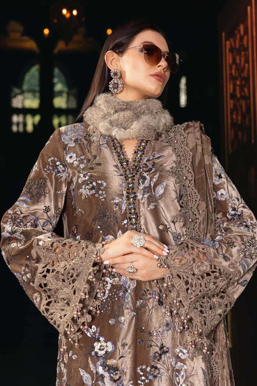 03-Piece Embroidered Velvet Suit- Ready To Wear